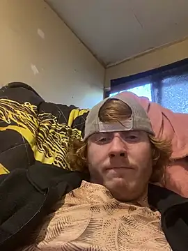 Snapshot of hottestcouplevaa chatting on 01/12/25, 05:11 hottestcouplevaa online show from 01/12/25, 05:11