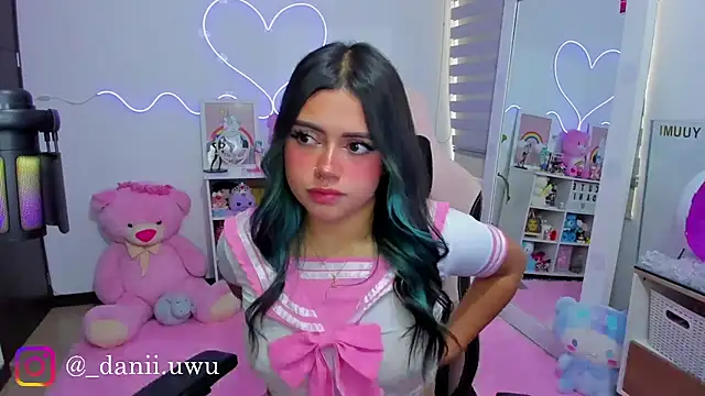 CuteDani  online show from 03/06/26, 03:08