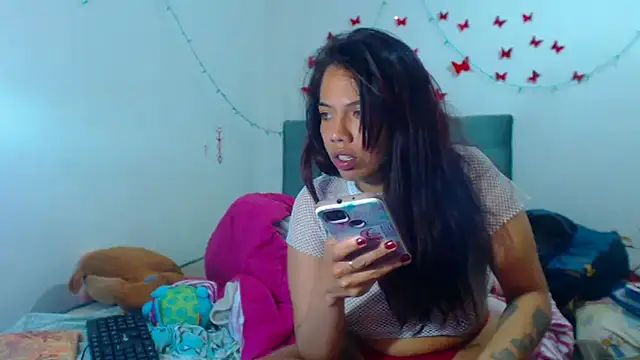 AmaraRoberts420 online show from 01/18/25, 04:10