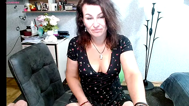 Snapshot of BeatriksS chatting on 06/24/26, 06:40 BeatriksS online show from 06/24/26, 06:40