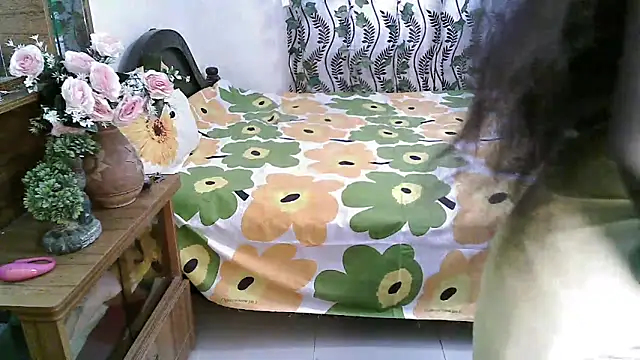 esita 1212 online show from 02/24/25, 01:35