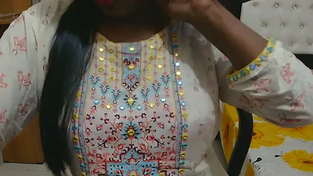 esita 1212 online show from 10/21/25, 12:22