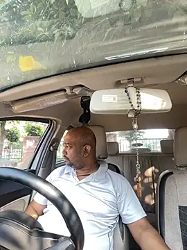 Dick 6inches online show from 10/26/25, 03:34