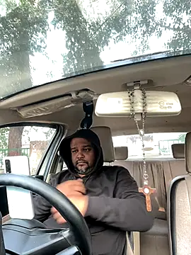 Dick 6inches online show from 12/14/25, 04:29