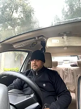 Dick 6inches online show from 01/08/26, 04:15