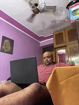 Dick 6inches online show from 06/20/26, 10:51