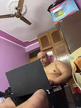 Dick 6inches online show from 07/01/26, 04:29