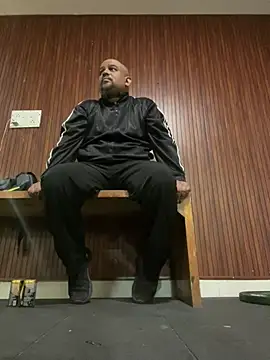 Dick 6inches online show from 07/06/26, 12:40