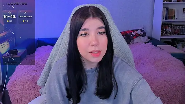 kellyharris online show from 12/04/24, 03:10