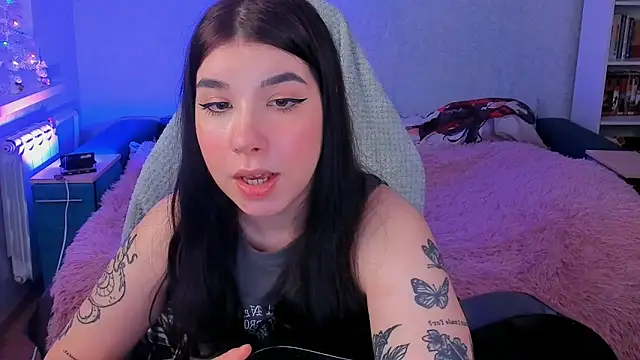 kellyharris online show from 12/16/24, 04:16