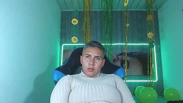 Yessi rousse online show from 03/18/25, 09:09