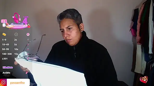 Yessi rousse online show from 11/06/25, 08:59