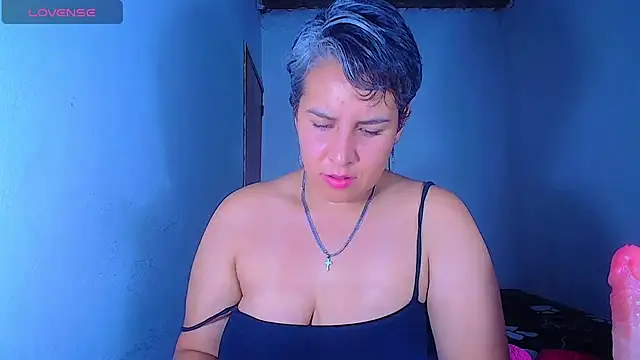 Yessi rousse online show from 07/09/26, 02:43