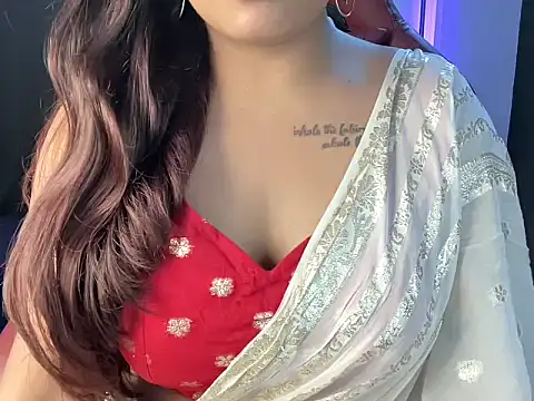 shanayaaa 1 online show from 09/21/25, 06:42