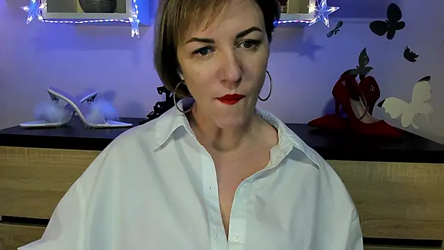 Snapshot of feliziaDesire chatting on 01/19/25, 09:55 feliziaDesire online show from 01/19/25, 09:55