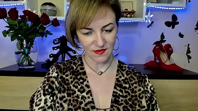 Snapshot of feliziaDesire chatting on 02/09/25, 01:46 feliziaDesire online show from 02/09/25, 01:46