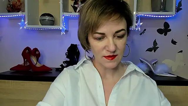 Snapshot of feliziaDesire chatting on 02/15/25, 07:06 feliziaDesire online show from 02/15/25, 07:06