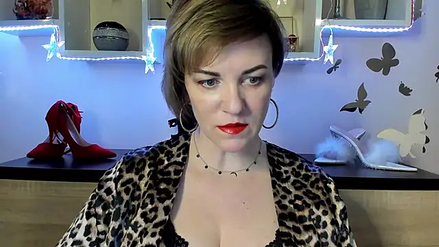 Snapshot of feliziaDesire chatting on 03/01/25, 07:08 feliziaDesire online show from 03/01/25, 07:08