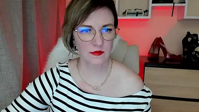 feliziaDesire online show from 03/18/26, 07:06