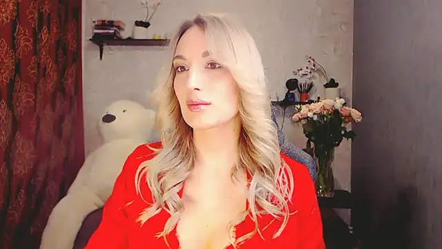 MillaXQueen online show from 02/27/25, 03:15