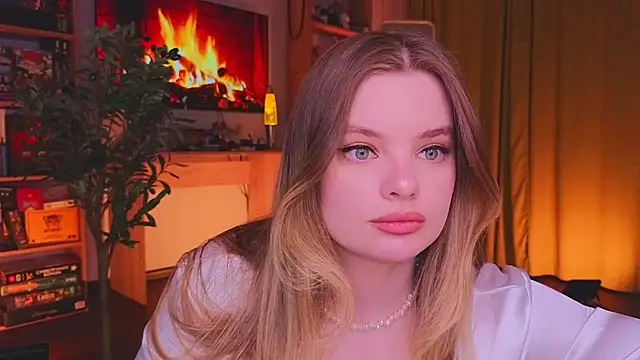 Snapshot of Hottie_Jane chatting on 02/20/26, 05:35 Hottie Jane online show from 02/20/26, 05:35