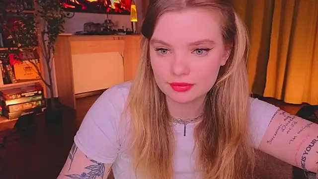 Snapshot of Hottie_Jane chatting on 02/22/26, 08:18 Hottie Jane online show from 02/22/26, 08:18