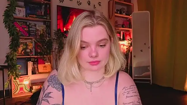 Snapshot of Hottie_Jane chatting on 04/04/26, 05:54 Hottie Jane online show from 04/04/26, 05:54