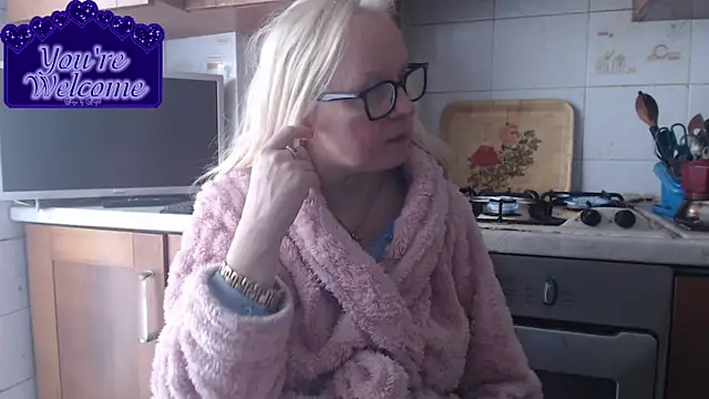 martachatte online show from 03/29/26, 07:52