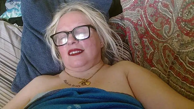 martachatte online show from 06/23/26, 06:44