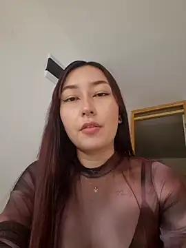 ariel35 online show from 05/17/26, 06:48