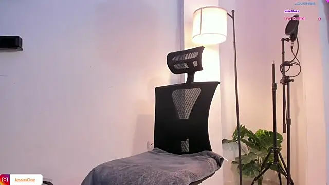 JesusOne online show from 01/08/25, 05:27