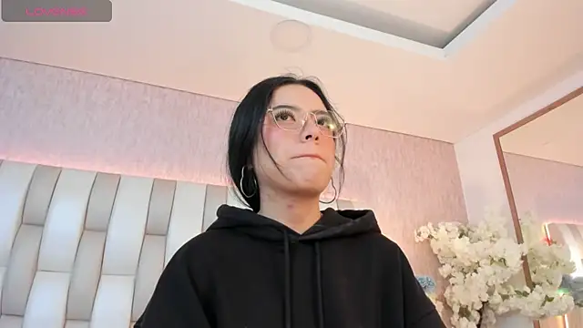 Rebeca jones online show from 02/18/25, 01:22