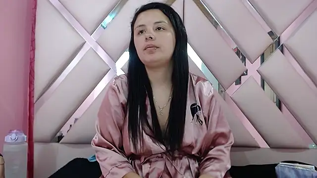 nathaly low1 online show from 09/25/25, 02:59