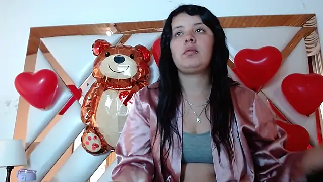 nathaly low1 online show from 02/19/26, 12:56