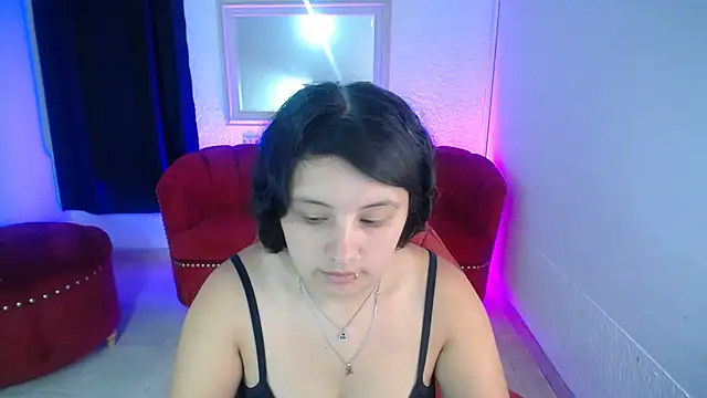 nathaly low1 online show from 07/02/26, 12:55