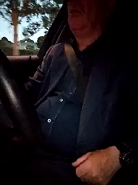 stiffandlubedxh online show from 03/18/26, 08:12