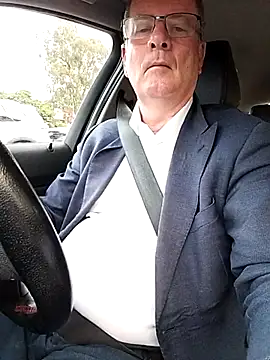 stiffandlubedxh online show from 04/07/26, 09:26