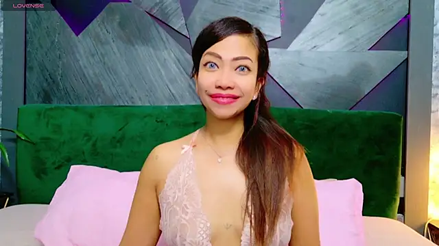 ElyaQuinn online show from 01/22/25, 07:35