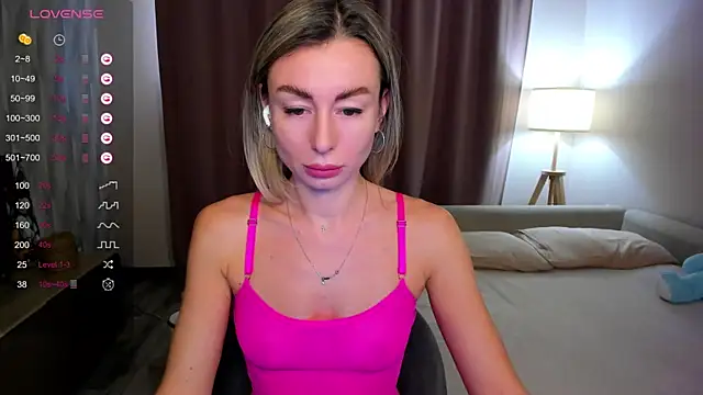 Snapshot of DannaEvan chatting on 01/15/25, 03:33 DannaEvan online show from 01/15/25, 03:33