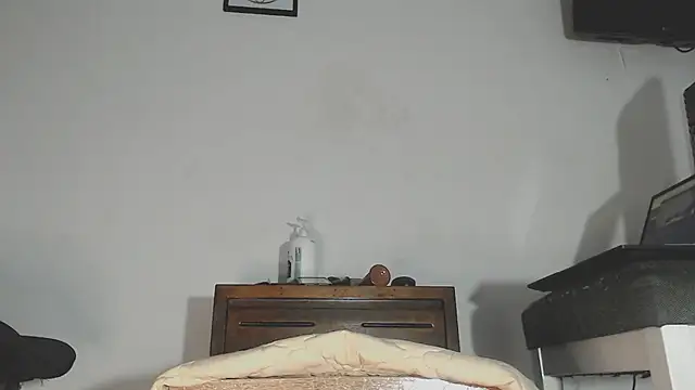 Snapshot of AngelBarbaro chatting on 05/29/26, 10:52 AngelBarbaro online show from 05/29/26, 10:52