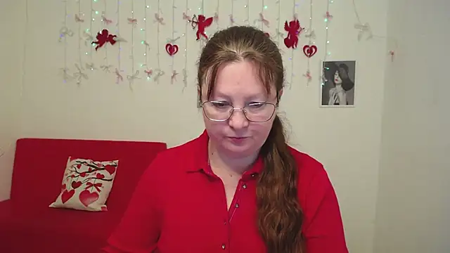 VanessaHotts online show from 02/16/26, 06:09