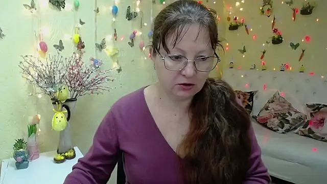 VanessaHotts online show from 04/10/26, 05:01