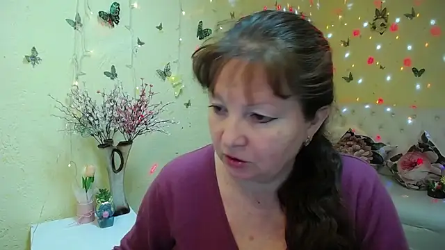 VanessaHotts online show from 04/20/26, 05:10