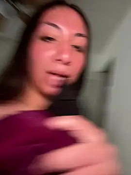 BustiBunny69 online show from 04/18/26, 03:05