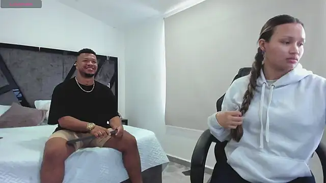 AnnieAndStefan online show from 10/13/25, 12:38