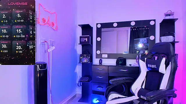 miss kitty online show from 12/15/24, 11:20