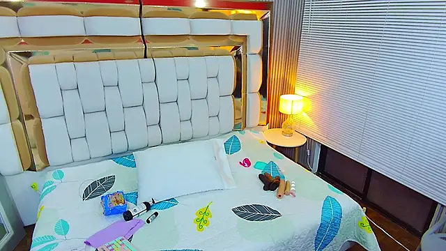 naughty ebonyy online show from 01/15/25, 03:11