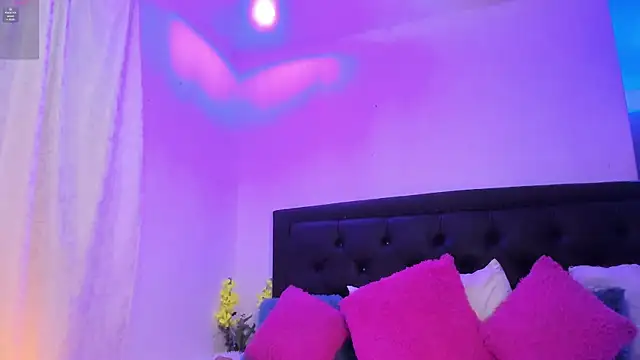 lonely shewolf online show from 03/08/25, 07:09