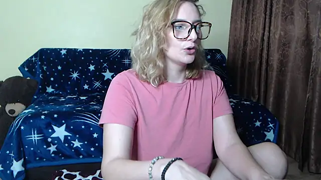 alicesweet21 online show from 02/23/25, 03:02