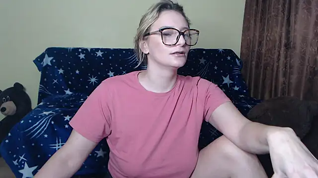 alicesweet21 online show from 02/25/25, 05:19